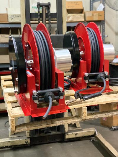 3000 series cable reel 600 amp